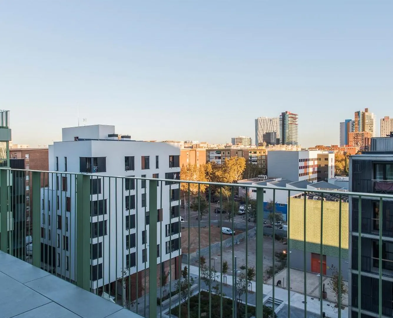 Апартаменты Aparto Cristobal De Moura Hall Of Residence - Only For Students In Барселона